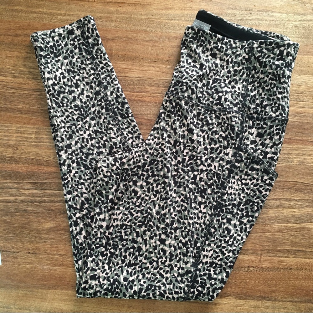NEW! Chico’s Zenergy So Slimming 7/8 Cropped Leggings Size 8/10 MED (Chico's 1)